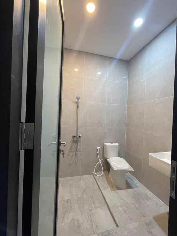 dijual rumah sutorejo indah