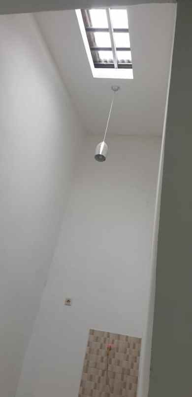 dijual rumah talaga bestari tangerang