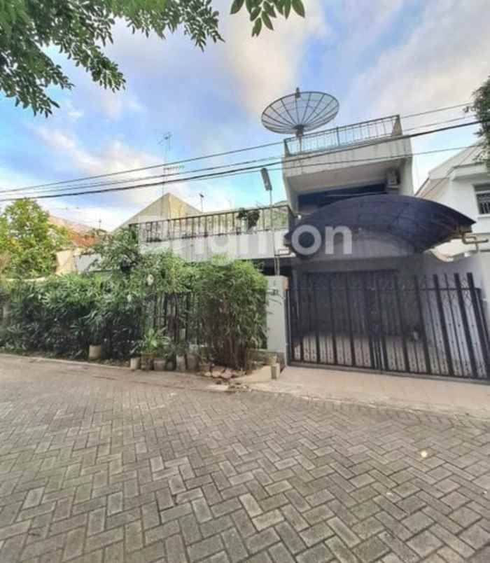 dijual rumah taman gading pantai