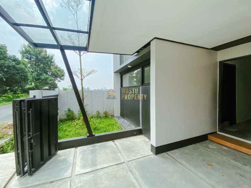 dijual rumah taman martani