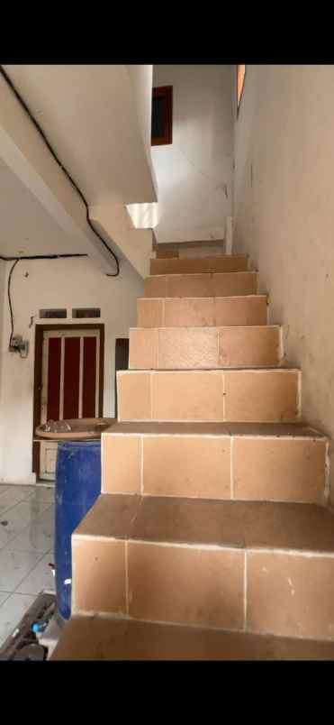 dijual rumah tambak dukuh surabaya