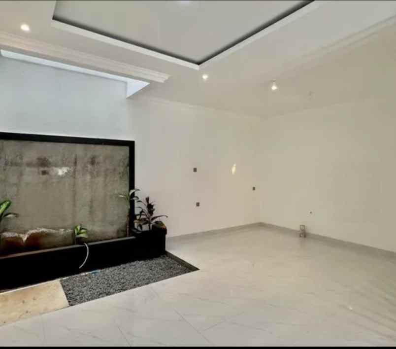 dijual rumah tanah baru beji depok