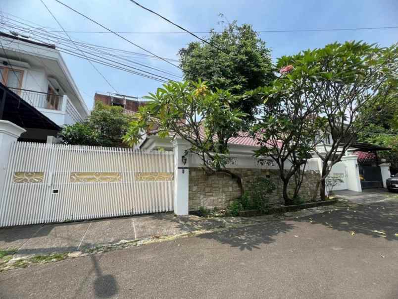 dijual rumah tebet barat jakarta selatan