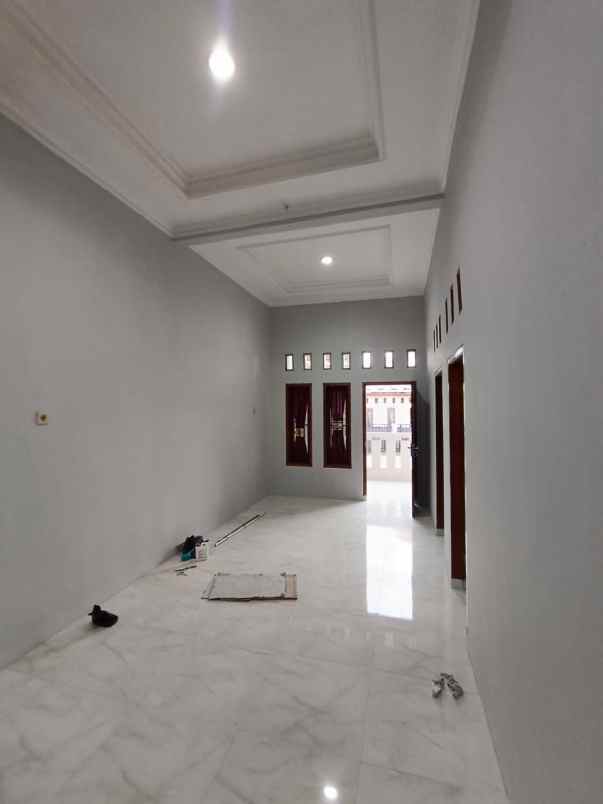 dijual rumah wisma asri 2