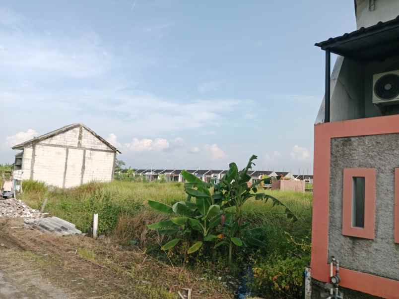 dijual tanah belakang terminal terboyo