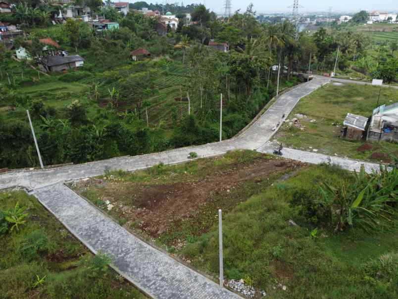 dijual tanah jalan letda lukito no 07