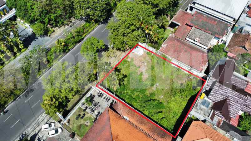 dijual tanah jalan moh yamin