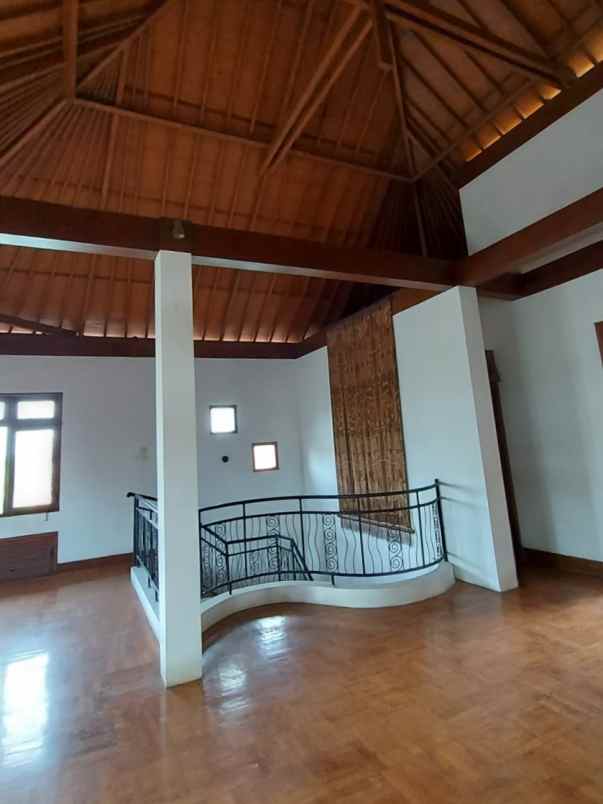 dijual tanah jl intan permai lp kerobokan