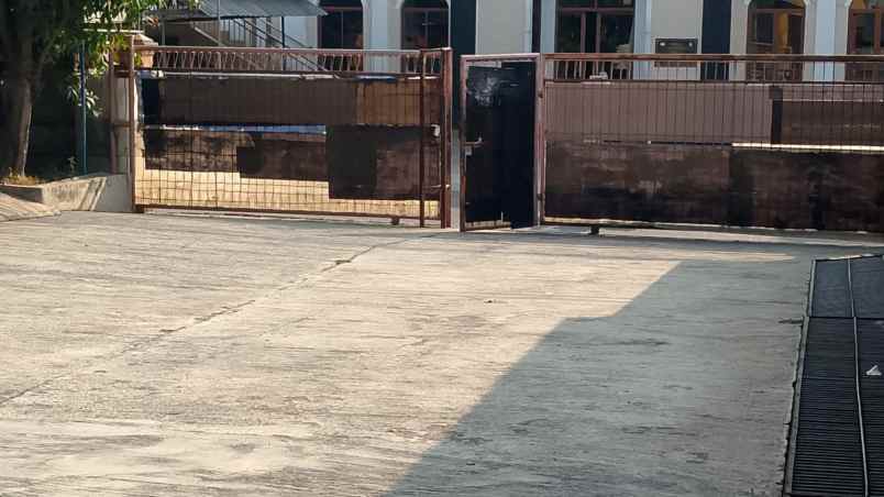 dijual tanah jl karang satria