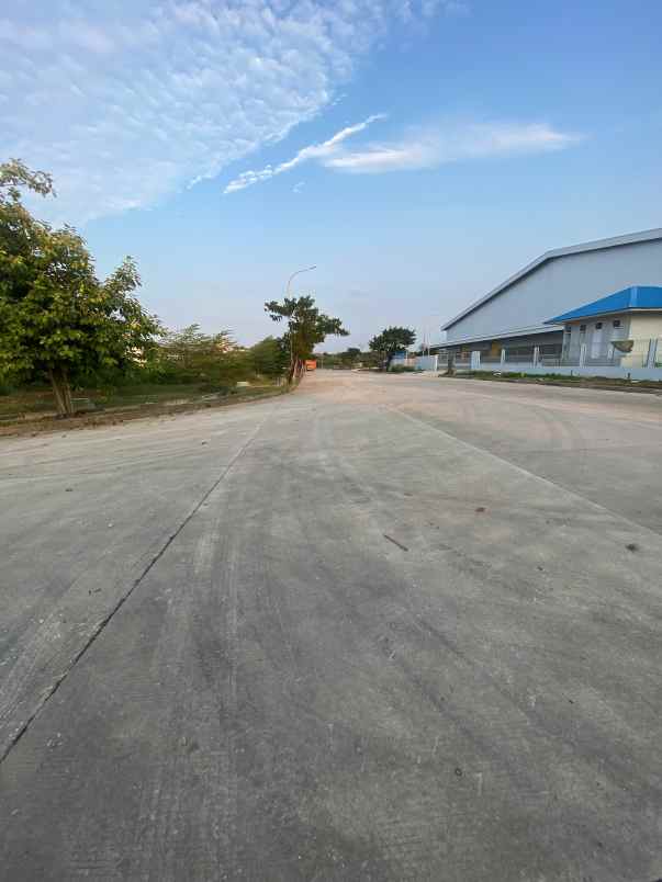 dijual tanah jl soka