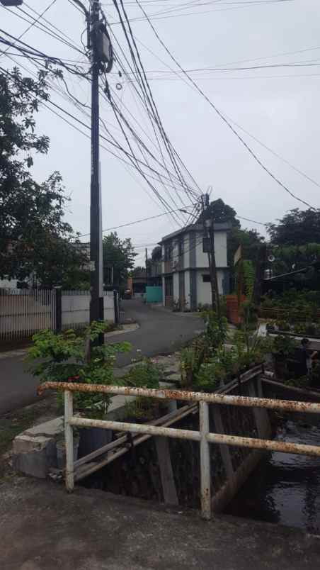 dijual tanah jl wika srengseng sawah