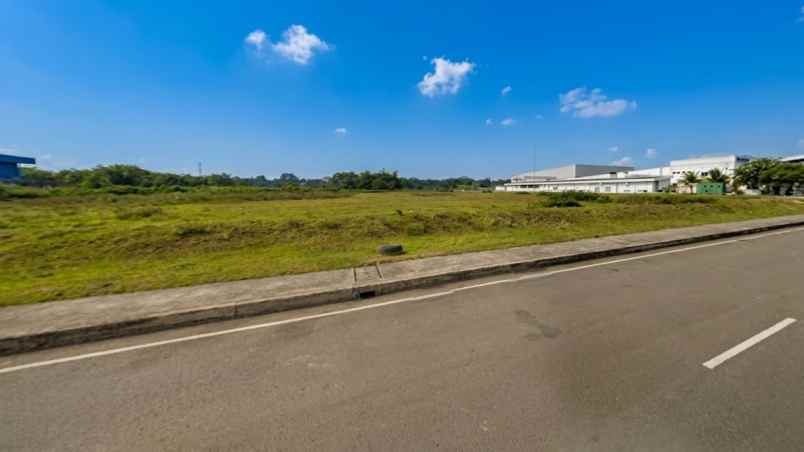 dijual tanah kawasan industri mm2100