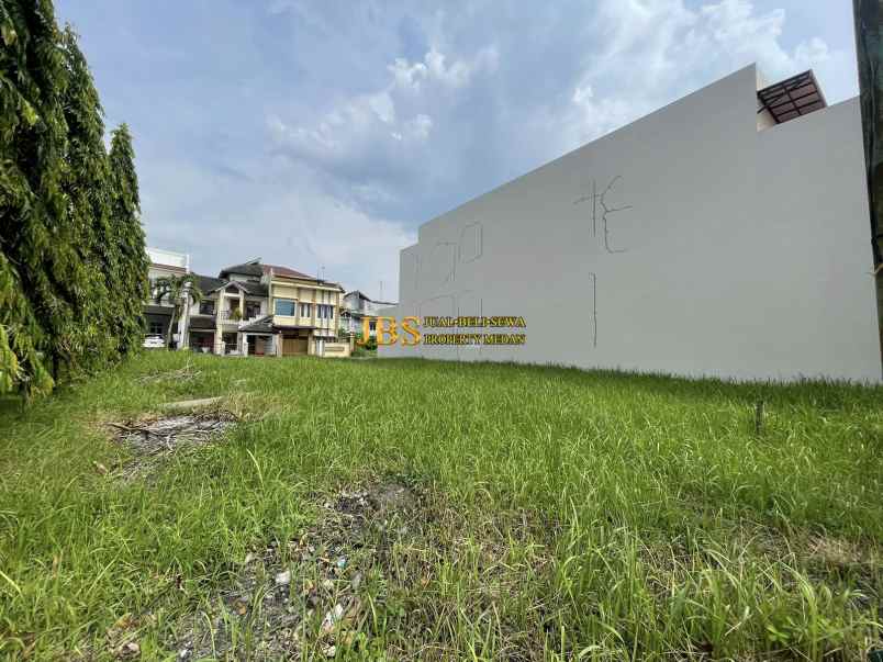 dijual tanah komplek graha metropolitan