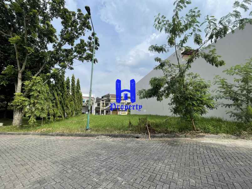 dijual tanah komplek graha metropolitan