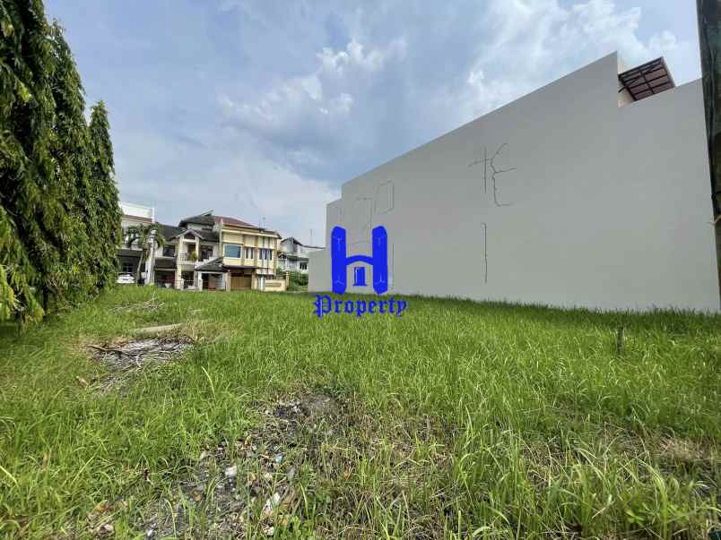 dijual tanah komplek graha metropolitan