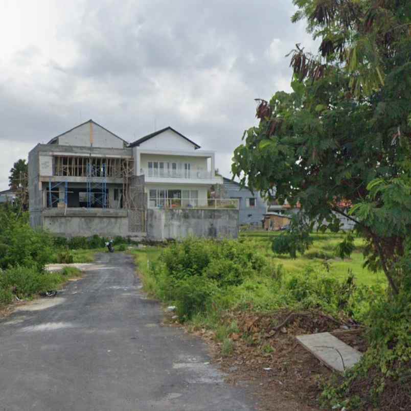 dijual tanah pantai berawa