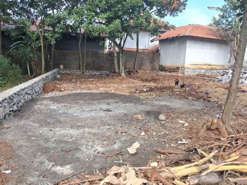 dijual tanah srondol wetan