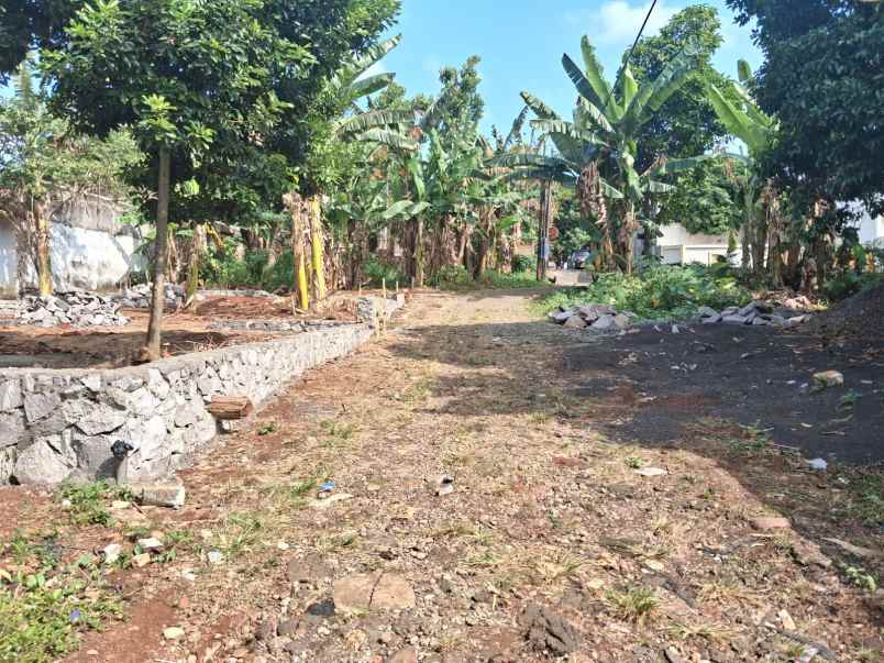 dijual tanah srondol wetan