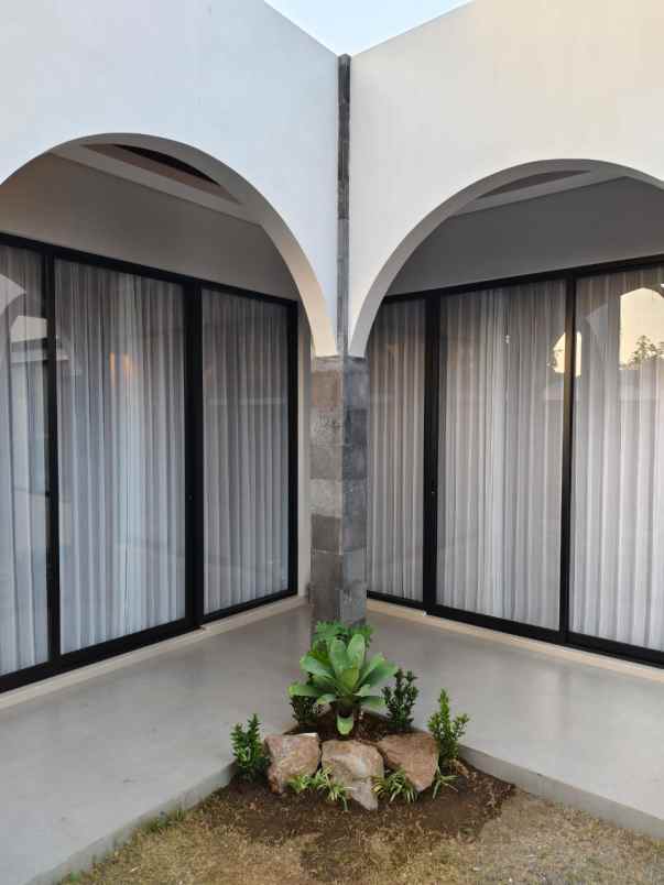 dijual villa banjar bale bandung desa