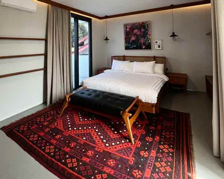 dijual villa cibeunying dago bandung