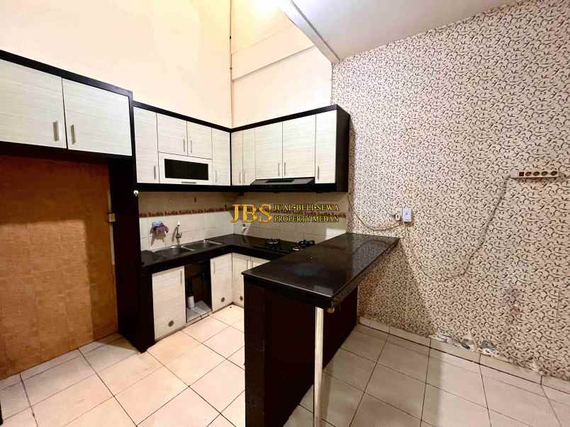 dijual villa komplek mutiara residence