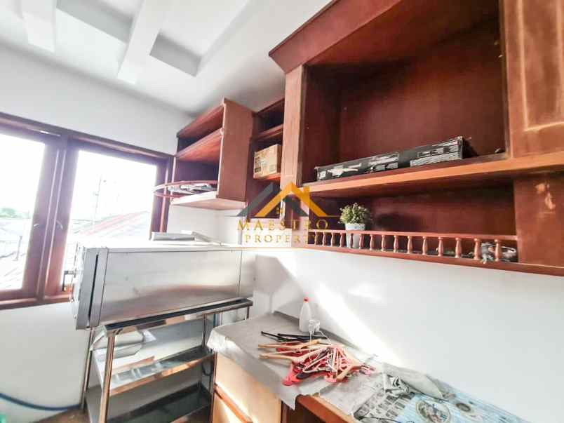 dijual villa komplek pati indah jalan