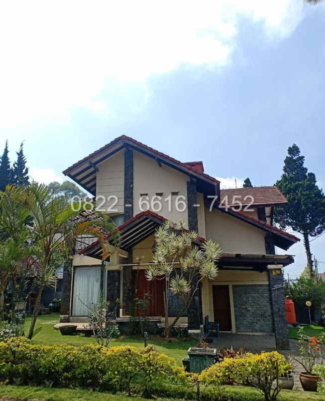 dijual villa parongpong cisarua lembang