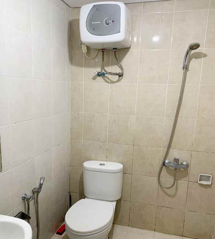 disewakan apartemen jl kh guru amin rt 01 rw