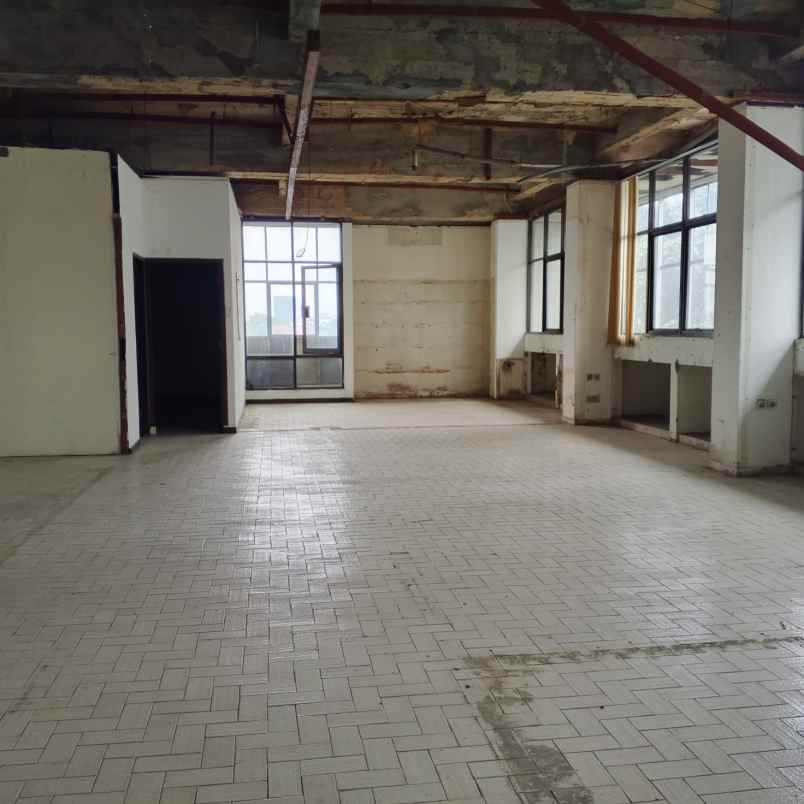 disewakan gedung di mampang prapatan jakarta selatan