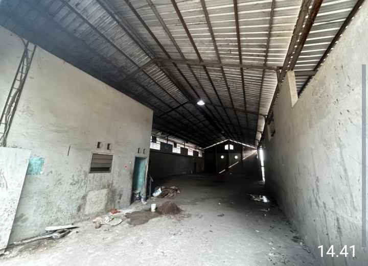 disewakan gudang 2190 m2 setu kab bekasi