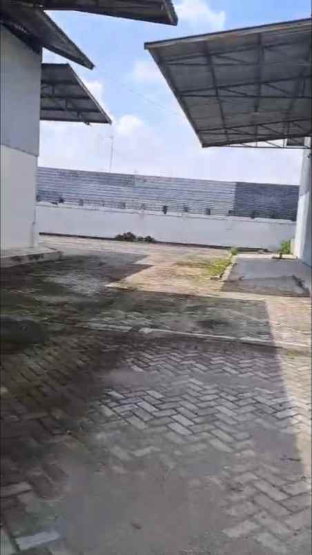 disewakan gudang di jombang
