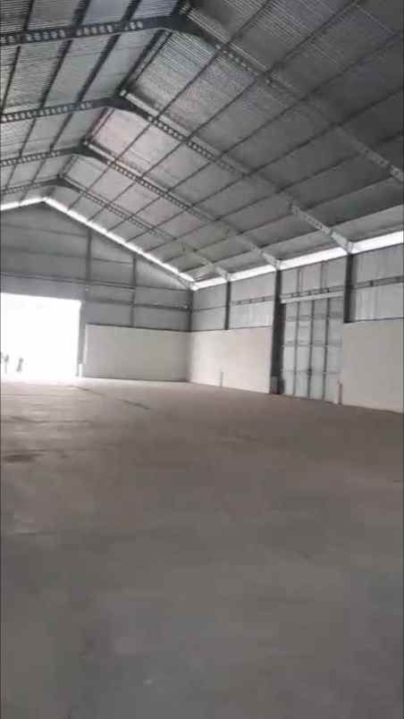 disewakan gudang di jombang