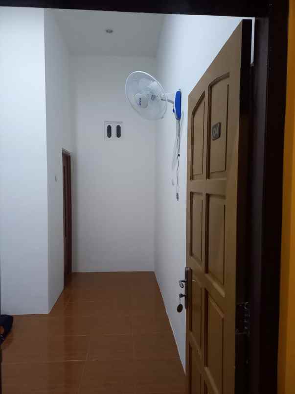 disewakan kost jl jambon pojok sinduadi