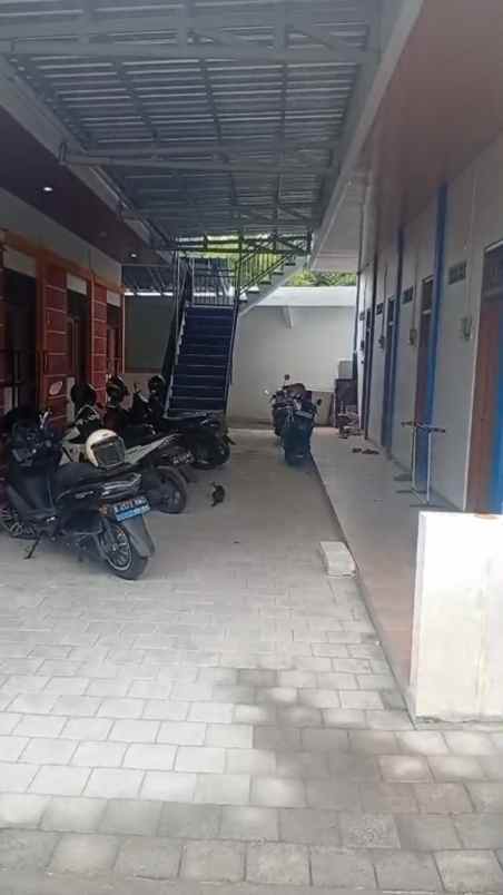 disewakan kost jl jambon pojok sinduadi