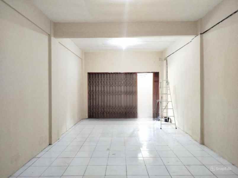 disewakan ruko 2 lantai siap huni dekat graha raya