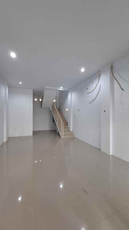 disewakan ruko gudang kantor gandaria utara dekat pim