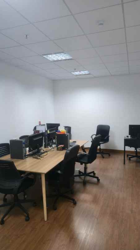 disewakan ruko gudang kantor jalan letjen suprapto kav