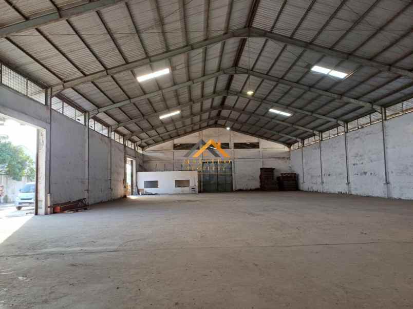 disewakan ruko gudang kantor jalan medan sampali road