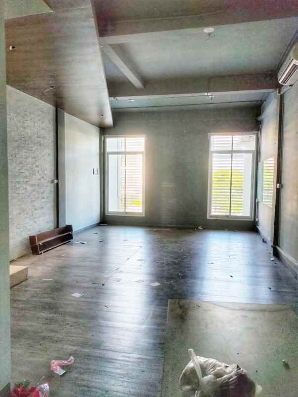 disewakan ruko gudang kantor raya darmo permai utara