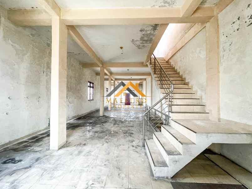 disewakan ruko hook jalan ansari dekat jl m h thamrin