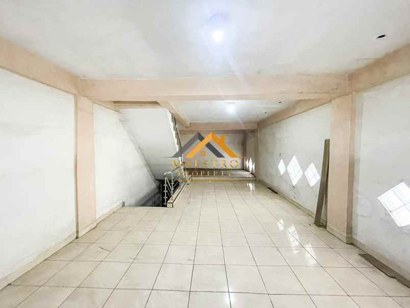 disewakan ruko hook jalan ansari dekat jl m h thamrin