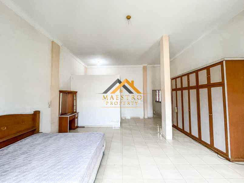 disewakan ruko hook jalan ansari dekat jl m h thamrin