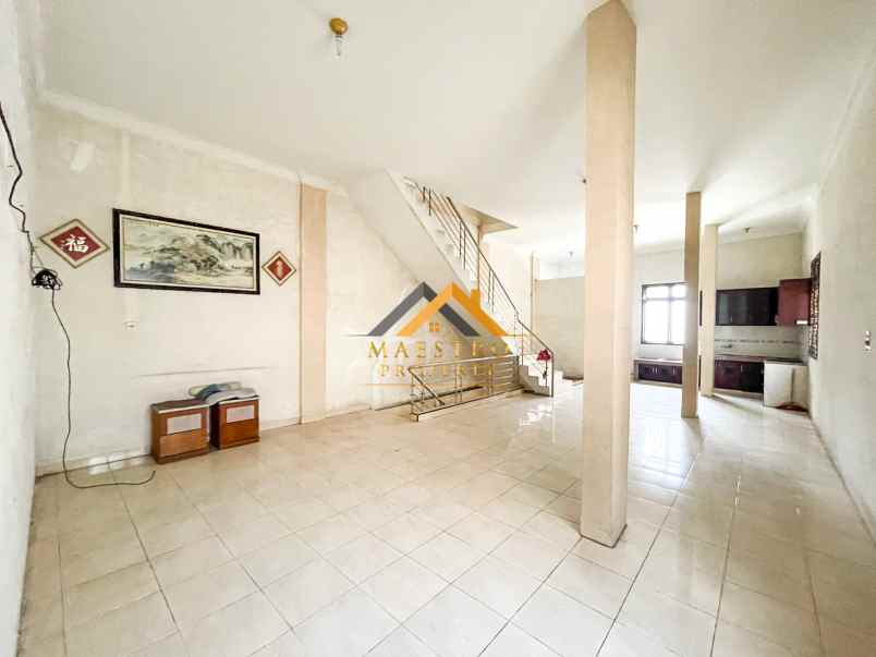 disewakan ruko hook jalan ansari dekat jl m h thamrin