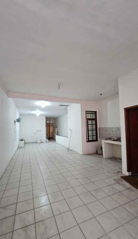 disewakan ruko tki 2