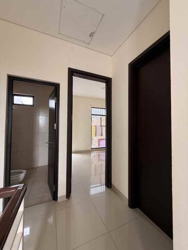 disewakan rumah cluster shinano jakarta