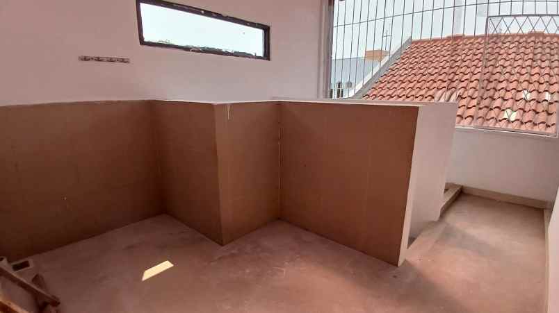 disewakan rumah janur asri kelapa gading