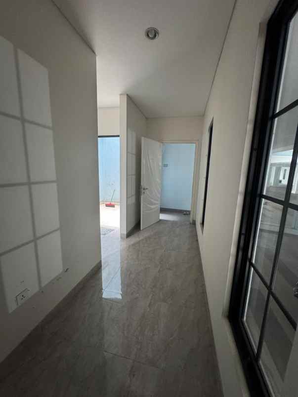 disewakan rumah lavon swan city cluster