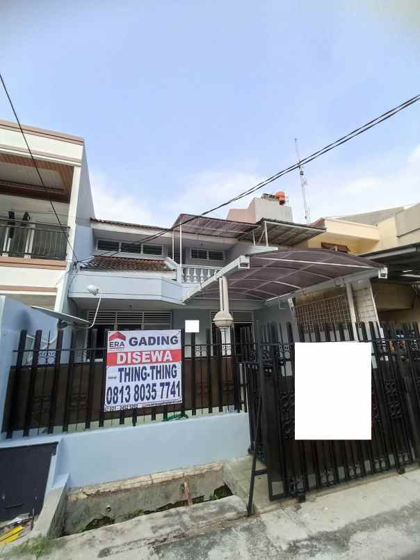 disewakan rumah pelepah kelapa gading