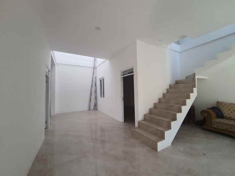 disewakan rumah pondok tjandra indah