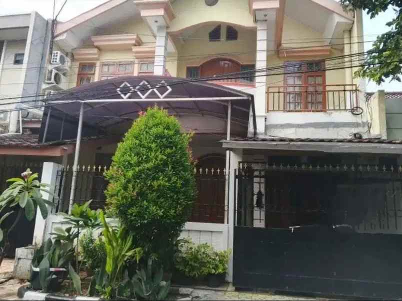 exclusive home 4kt billymoon pondok kelapa harga nego